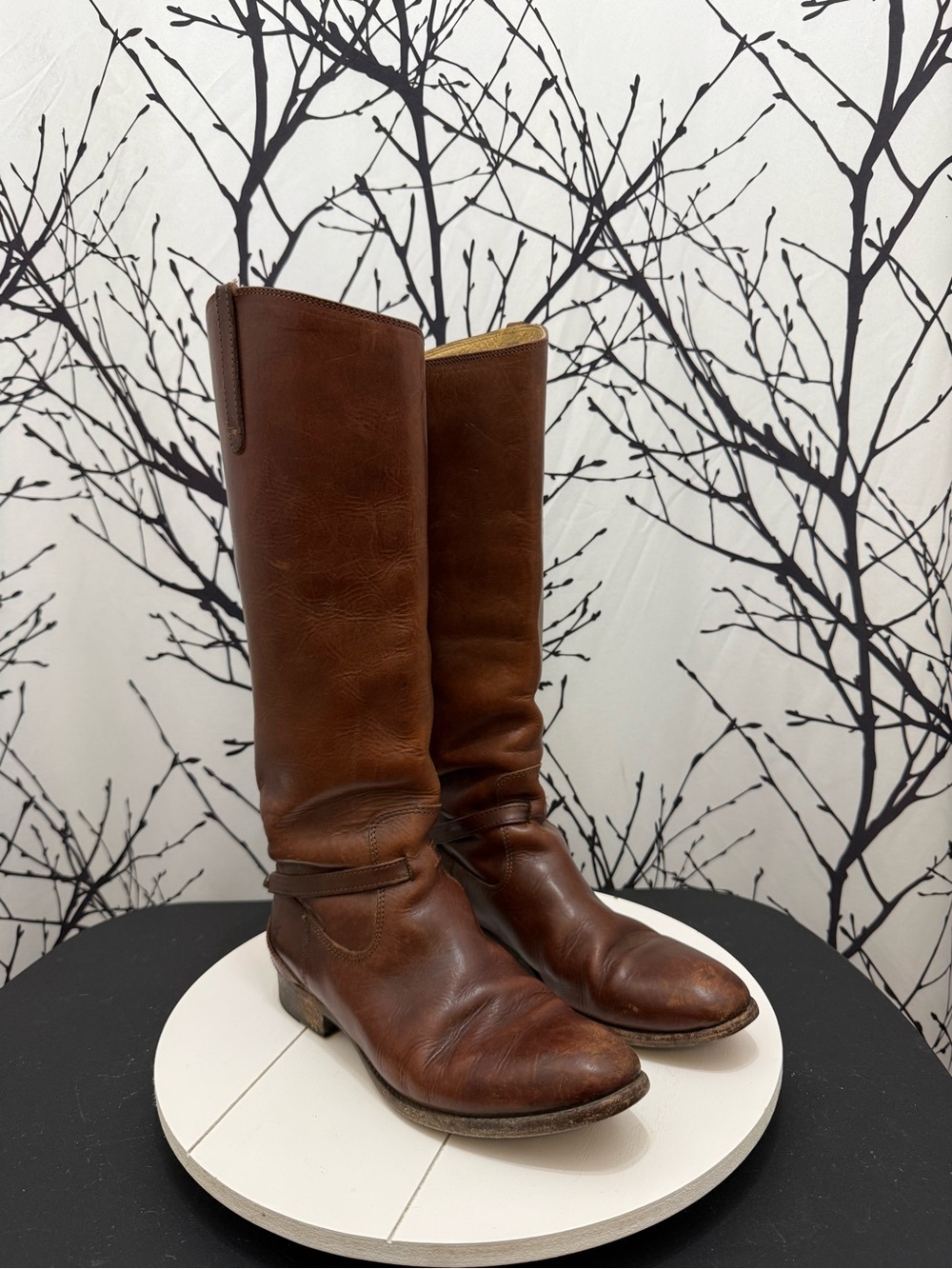 Frye LINDSAY Plate Knee High Leather Riding Boots 8 .5 B 76976 Cognac Brown